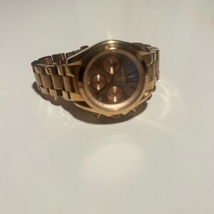 Gold women’s Watch Michael Kors